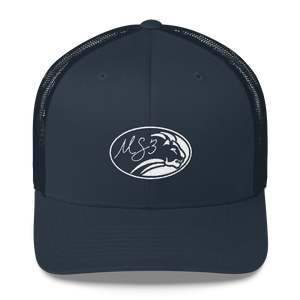 White Oval Lion Trucker Kap