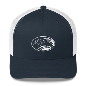 White Oval Lion Trucker Kap