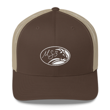 White Oval Lion Trucker Kap