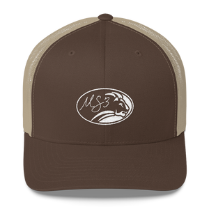 White Oval Lion Trucker Kap