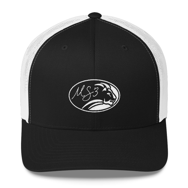 White Oval Lion Trucker Kap